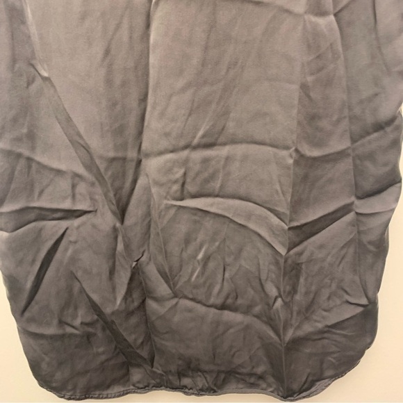 Vince 100% Silk Split Back Blouse - Picture 5 of 10